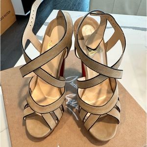 Brand new!Super Sexy Christian Louboutin Trescity Stitched Beige Strappy Sandals